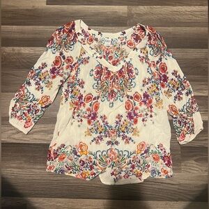 Women’s Blouse